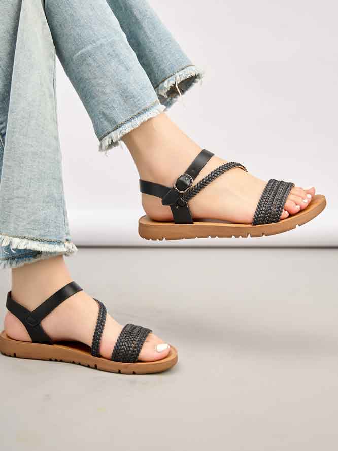 Patty - Sandaler med flettet remme og sølv spænde